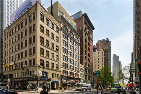 888 Avenue Of The Americas in Midtown South .